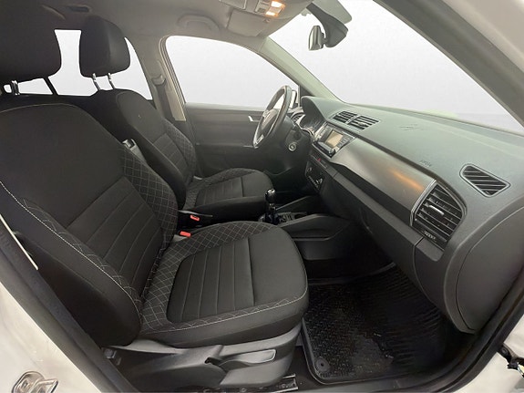 Skoda Fabia 23 of 29