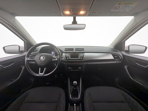 Skoda Fabia 12 of 29