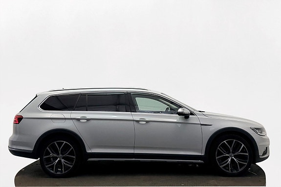 Volkswagen Passat Alltrack 5 of 5