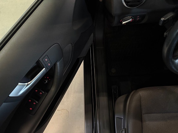 Audi A3 8 of 16
