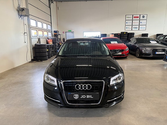 Audi A3 4 of 5
