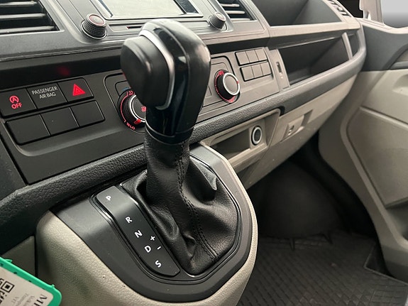 Volkswagen Transporter 19 of 25