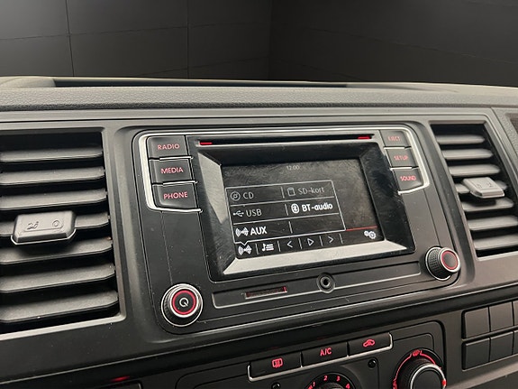 Volkswagen Transporter 17 of 25
