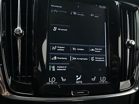 Volvo V90 24 of 30
