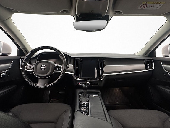Volvo V90 16 of 30