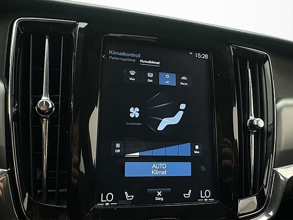 Volvo V90 21 of 30