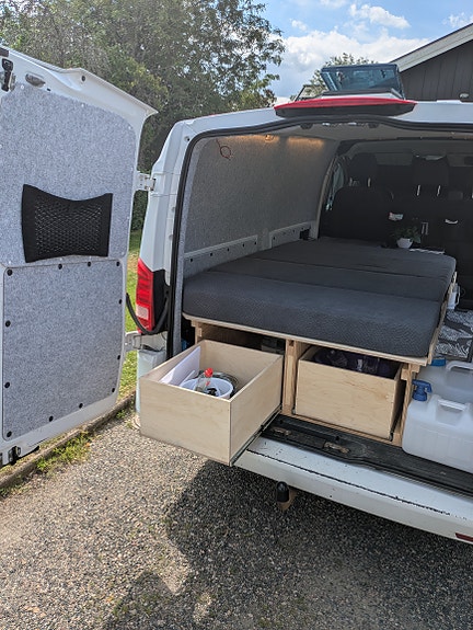 Mercedes-Benz Vito 3 of 5