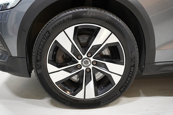 Volvo V60 Cross Country 5 of 5
