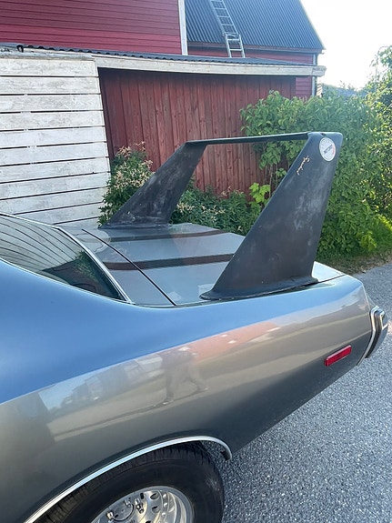 Dodge Charger 3 of 5