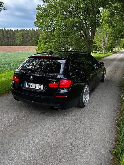 BMW M550d 4 of 7