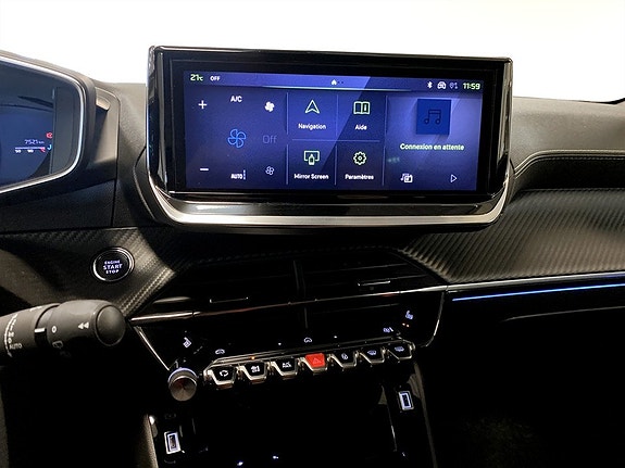 Peugeot 2008 9 of 15
