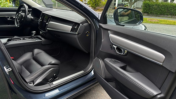 Volvo V90 15 of 30