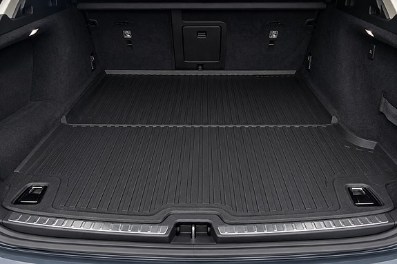 Volvo V90 24 of 30