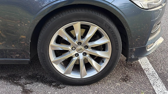 Volvo V90 28 of 30