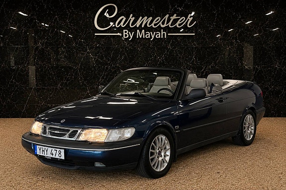 Saab 900 4 of 5