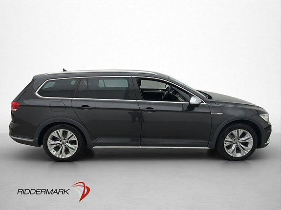 Volkswagen Passat Alltrack 9 of 30