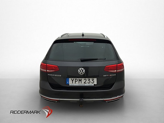 Volkswagen Passat Alltrack 7 of 30