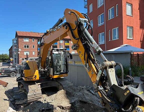 Liebherr 914 Compact 4 of 6