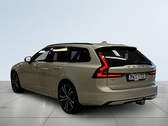 Volvo V90 5 of 19