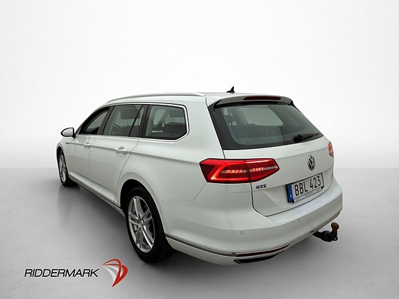 Volkswagen Passat 6 of 30