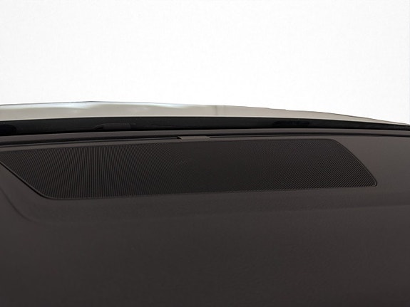 Volkswagen Passat 17 of 30