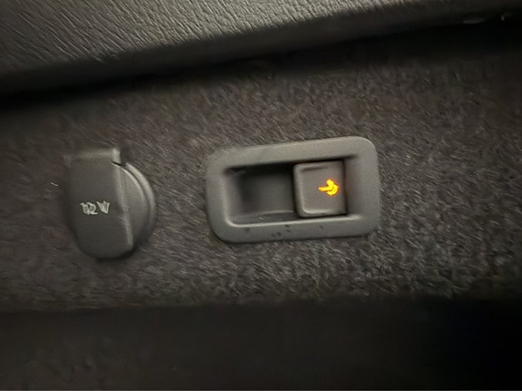 Volkswagen Passat 27 of 30