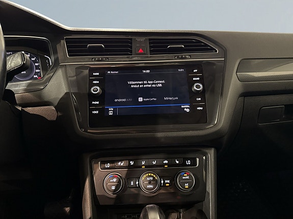 Volkswagen Tiguan Allspace 10 of 22