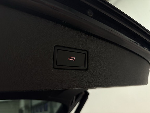Volkswagen Tiguan Allspace 17 of 22