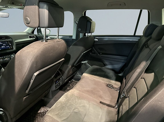 Volkswagen Tiguan Allspace 12 of 22