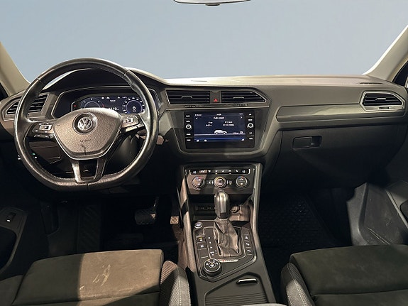 Volkswagen Tiguan Allspace 7 of 22