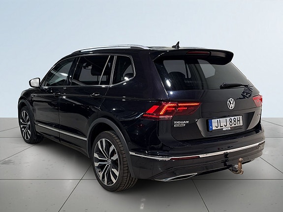 Volkswagen Tiguan Allspace 5 of 5