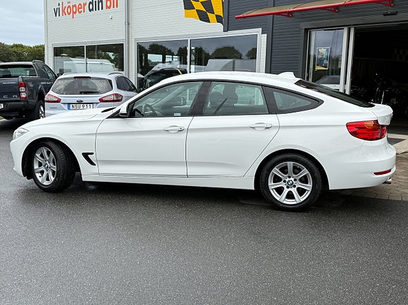 BMW 318d 7 of 16