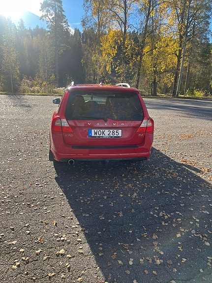 Volvo V70 5 of 5