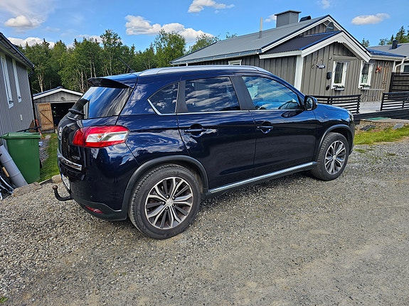 Peugeot 4008 5 of 5