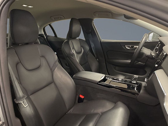 Volvo S60 7 of 15