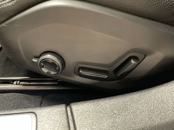 Volvo S60 12 of 15