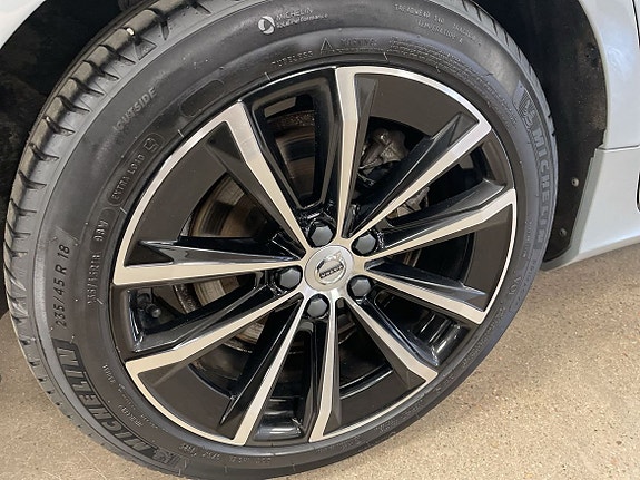 Volvo S60 10 of 15