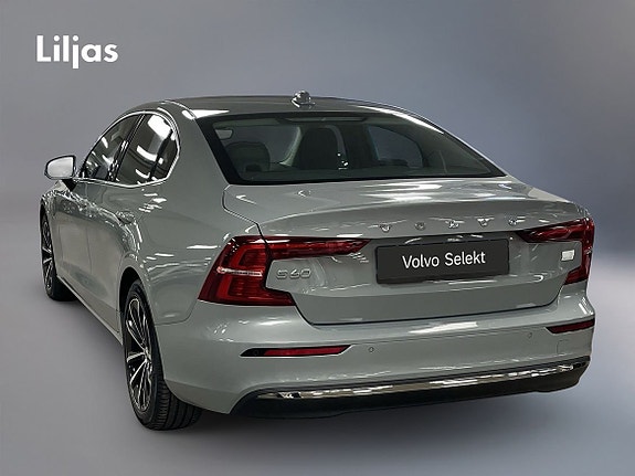 Volvo S60 4 of 15