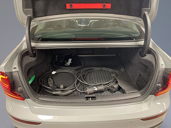 Volvo S60 9 of 15