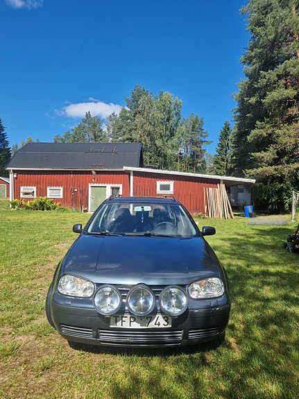 Volkswagen Golf IV 5 of 5