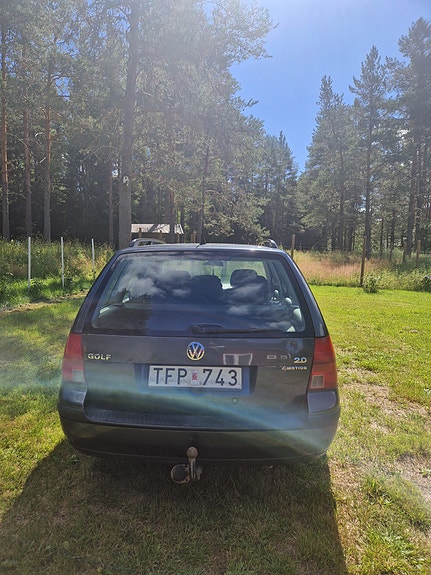 Volkswagen Golf IV 3 of 5