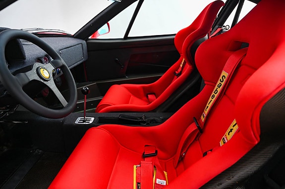 Ferrari F 40 15 of 26