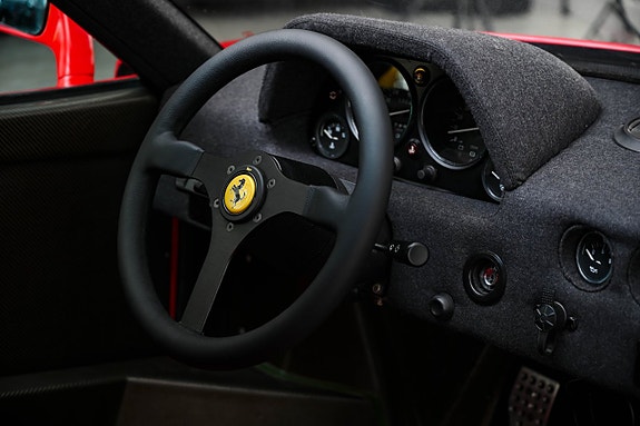 Ferrari F 40 23 of 26
