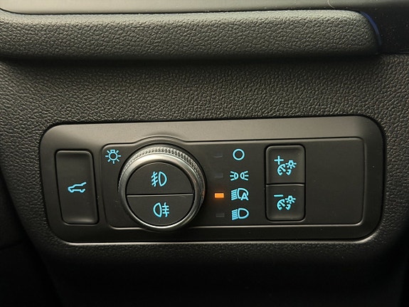 Ford Kuga 26 of 30