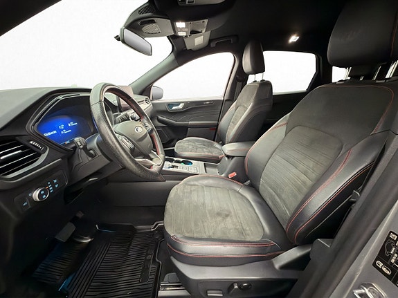 Ford Kuga 12 of 30