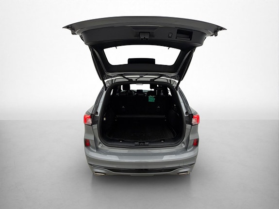 Ford Kuga 8 of 30