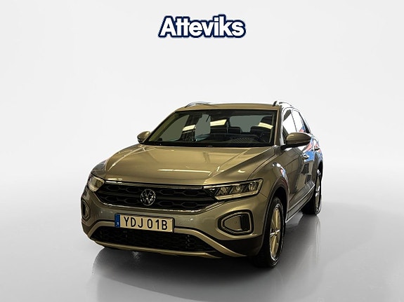 Volkswagen T-Roc 4 of 5