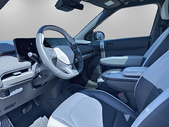 Kia EV3 8 of 24