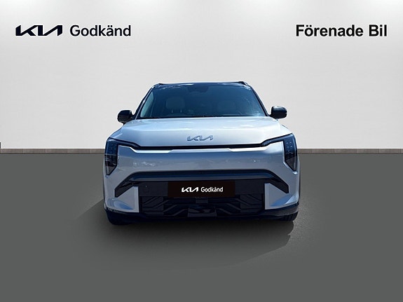 Kia EV3 2 of 5