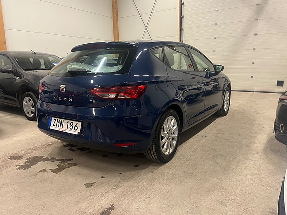 Seat Leon 3 of 5